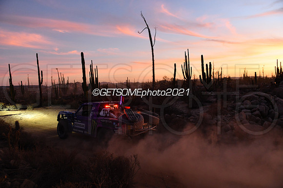 10_111821_21B1K_GETSOMEphoto_1897