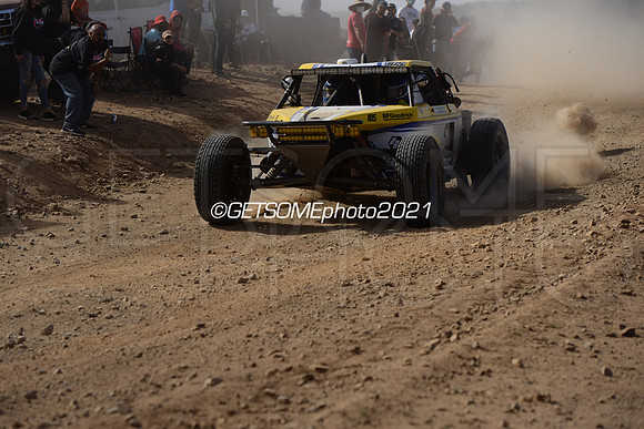 105_111821_21B1K_GETSOMEphoto_2331