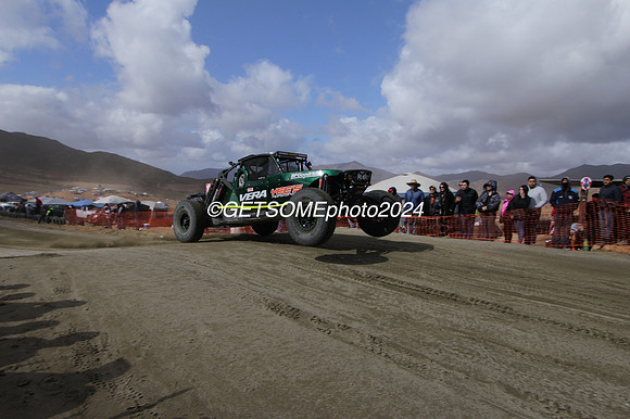 1000_111524_BAJA1000_GETSOMEPHOTO_0065890