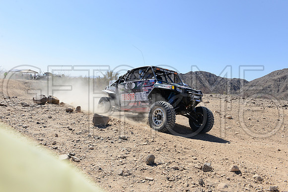 1801_16SF250_GETSOMEphoto_67240