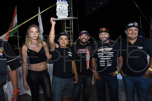 Awards_17B1000_getsomephoto_128973
