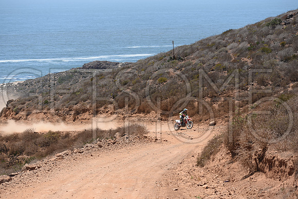 1x_50b500_getsomephoto_213668