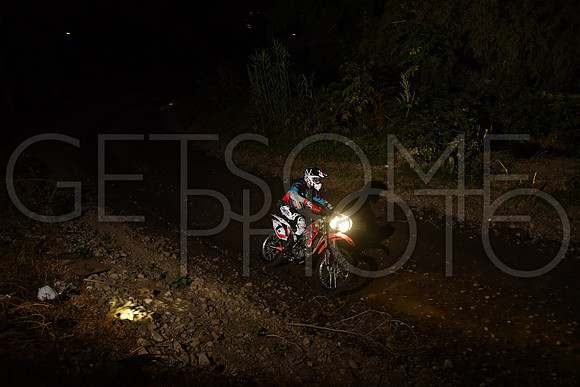 1x_50b500_getsomephoto_214018