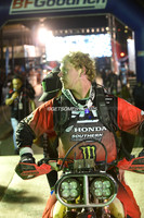 Finish_111425_B1K_GETSOMEPHOTO_140130