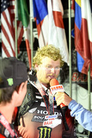 Finish_111425_B1K_GETSOMEPHOTO_140134