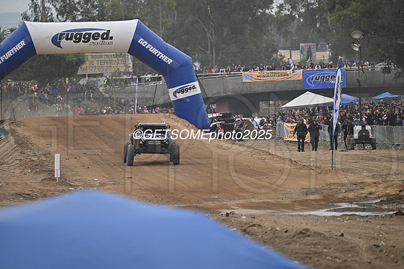 500_2025_SCORE_BAJA1000_GETSOMEPHOTO_073449