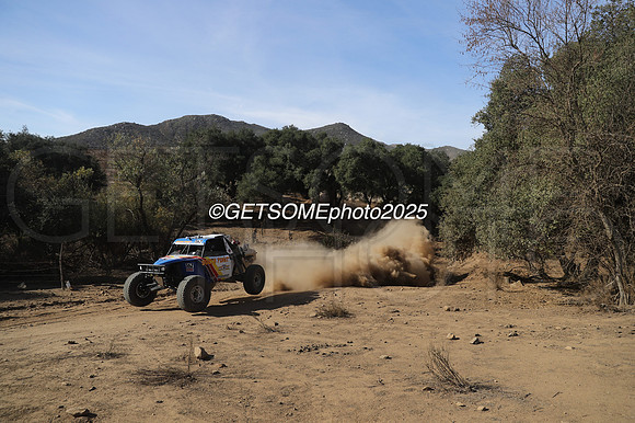162_2025_SCORE_BAJA1000_GETSOMEPHOTO_088421
