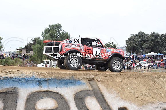 301_2025_SCORE_BAJA1000_GETSOMEPHOTO_078927