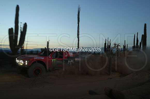 200_2025_SCORE_BAJA1000_GETSOMEPHOTO_57522
