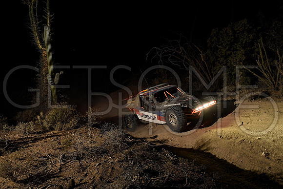bc1_17B1000_getsomephoto_203832
