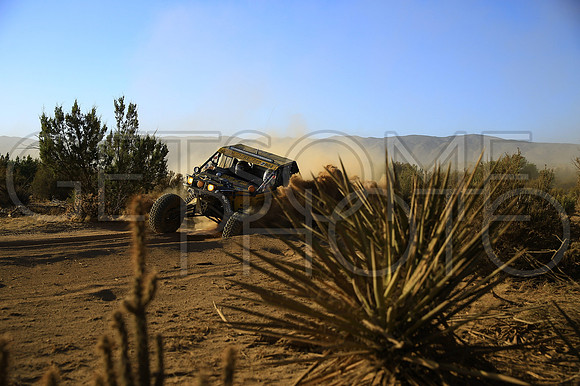 2904_010619_19B400_GetSomePhoto_064291