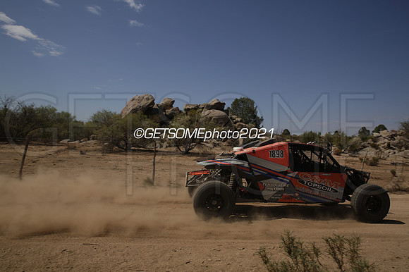 1898_091821_21B400_GETSOMEphoto_029676