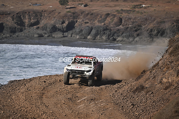 9_111524_BAJA1000_GETSOMEPHOTO_0078004