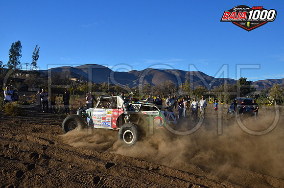 528_2015B1k_GETSOMEphoto_58207