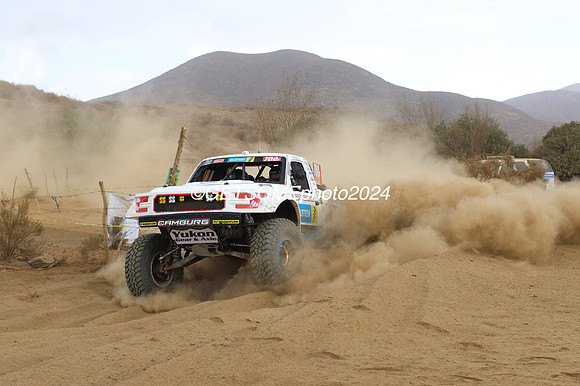 700X_111524_BAJA1000_GETSOMEPHOTO_0072350