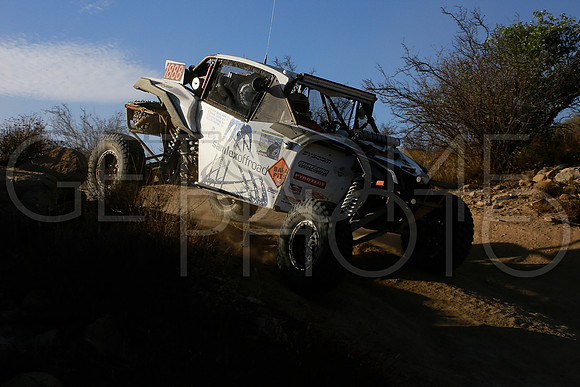 1888_17B1000_getsomephoto_202806