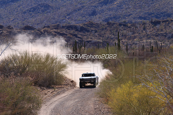 47_050422_MX1K_GETSOMEphoto_051384