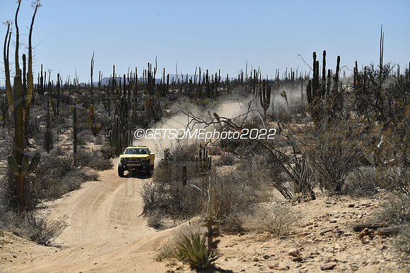 39_050422_MX1K_GETSOMEphoto_043589