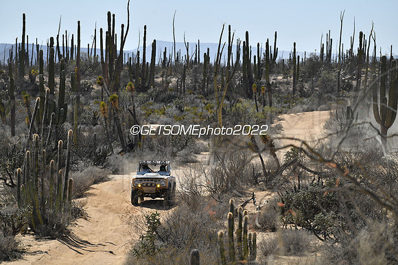 35_050422_MX1K_GETSOMEphoto_044285