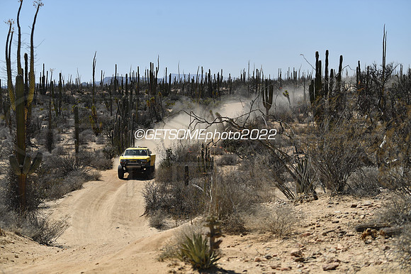39_050422_MX1K_GETSOMEphoto_043590