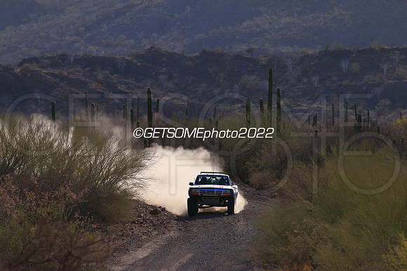 2_050422_MX1K_GETSOMEphoto_051606