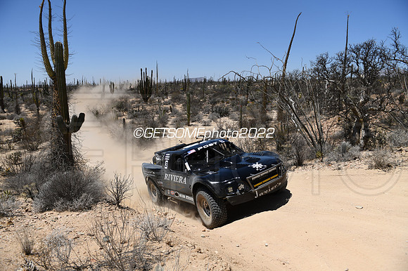 3_050422_MX1K_GETSOMEphoto_043837