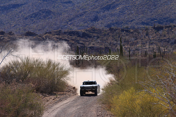 47_050422_MX1K_GETSOMEphoto_051385
