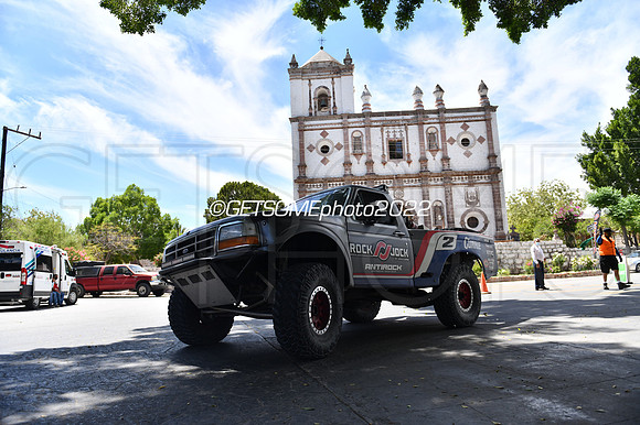 2_050422_MX1K_GETSOMEphoto_044704
