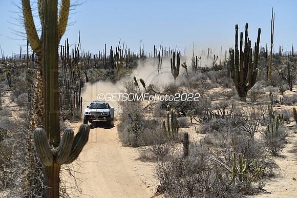 56_050422_MX1K_GETSOMEphoto_043190
