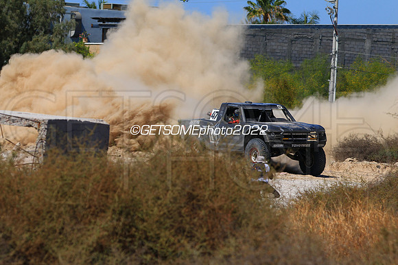 47_050422_MX1K_GETSOMEphoto_052572