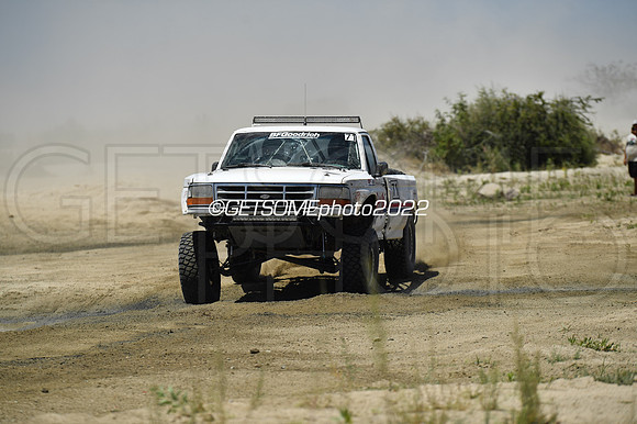 71_050422_MX1K_GETSOMEphoto_047203
