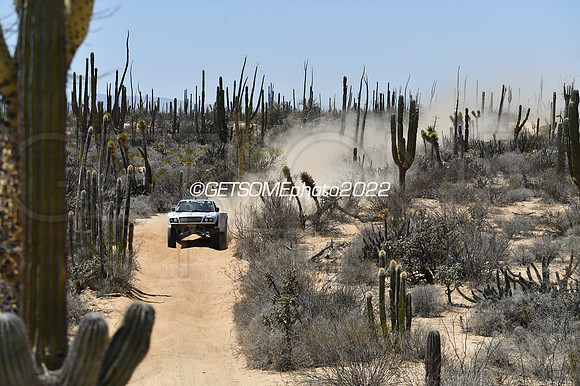 56_050422_MX1K_GETSOMEphoto_043184