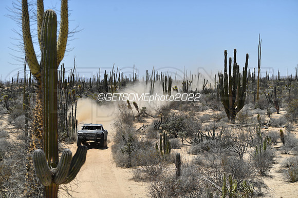 47_050422_MX1K_GETSOMEphoto_043069