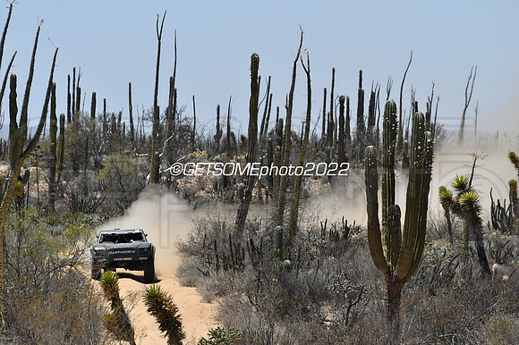 47_050422_MX1K_GETSOMEphoto_043061