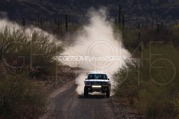 71_050422_MX1K_GETSOMEphoto_051593