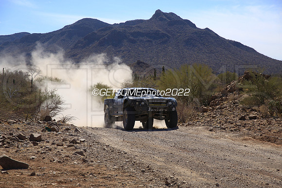 3_050422_MX1K_GETSOMEphoto_050834