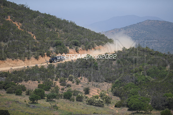 3_050422_MX1K_GETSOMEphoto_042299
