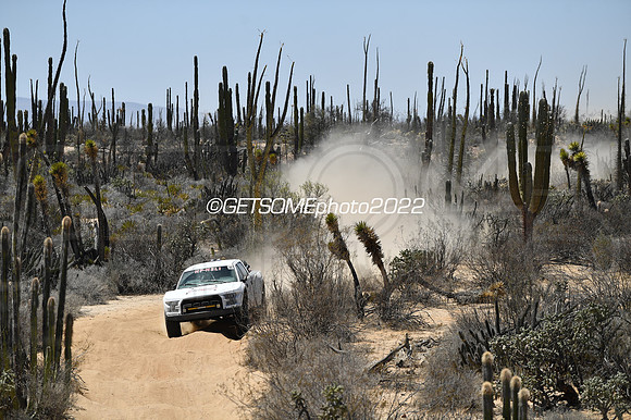 10_050422_MX1K_GETSOMEphoto_043254