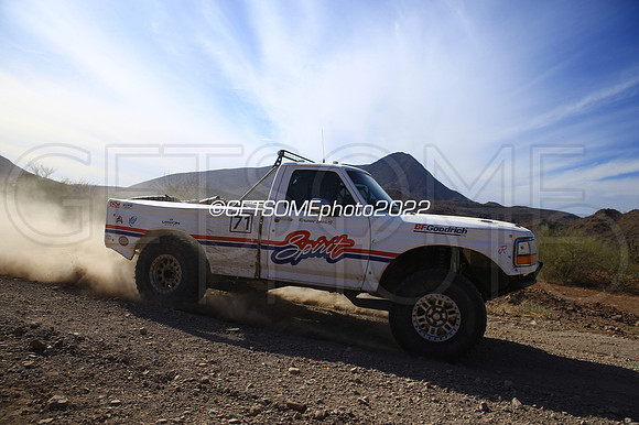 71_050422_MX1K_GETSOMEphoto_050929