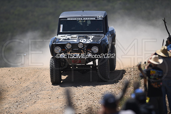 30_050422_MX1K_GETSOMEphoto_042434
