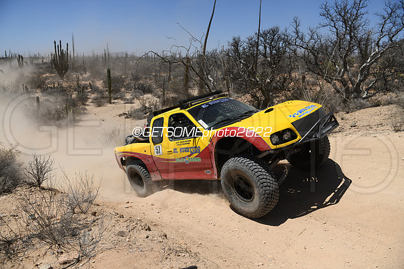 57_050422_MX1K_GETSOMEphoto_044033