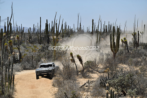 47_050422_MX1K_GETSOMEphoto_043066