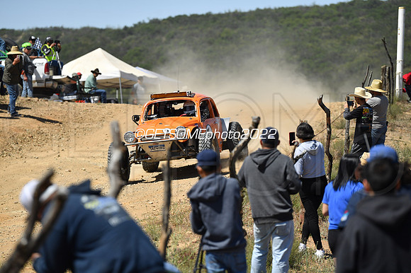 5_050422_MX1K_GETSOMEphoto_041656