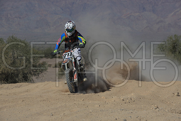 217x_17SF250_GETSOMEphoto_94468
