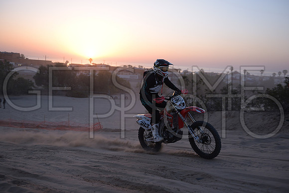 303x_17SF250_GETSOMEphoto_94032