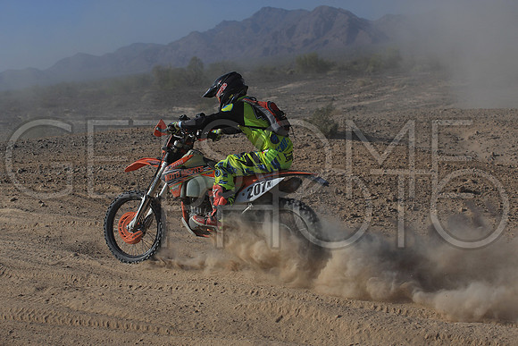 207x_17SF250_GETSOMEphoto_94414