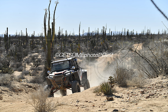 15_050422_MX1K_GETSOMEphoto_044431