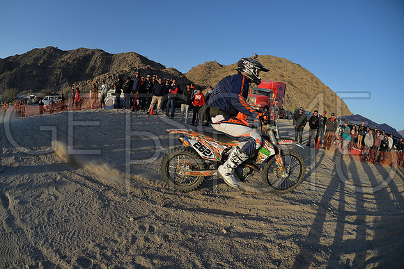 262x_17SF250_GETSOMEphoto_95064