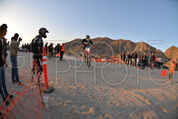 303x_17SF250_GETSOMEphoto_95024