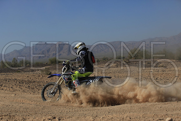 212x_17SF250_GETSOMEphoto_94443